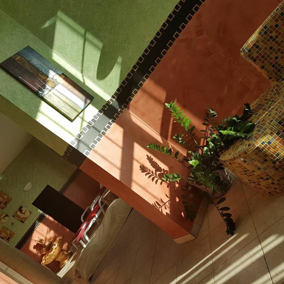 קטז אוב סבי Hotel Cateski Dvorec מראה חיצוני תמונה